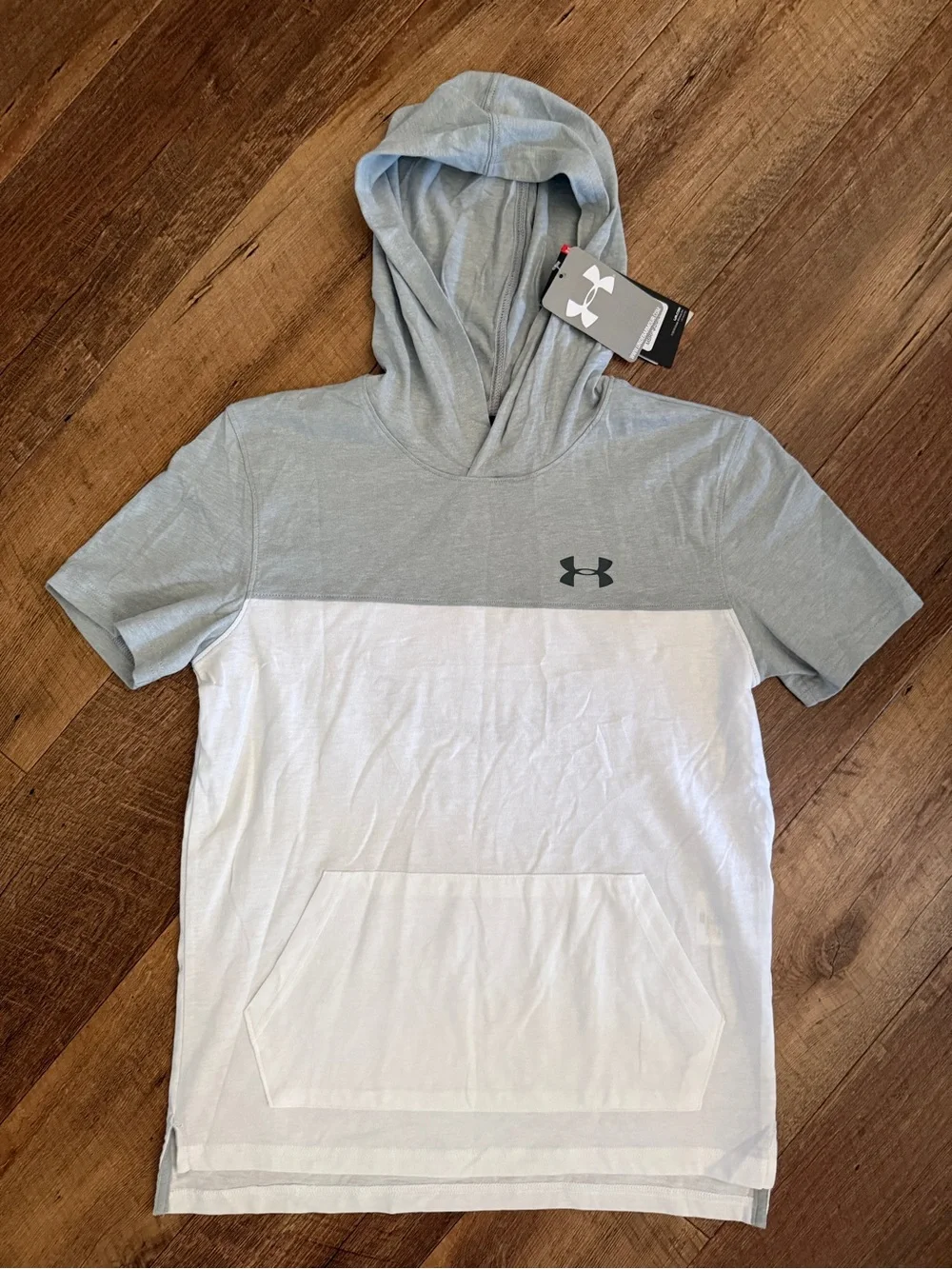 Under Armour Two-Tone Grey & White Short-Sleeve Hooded Top